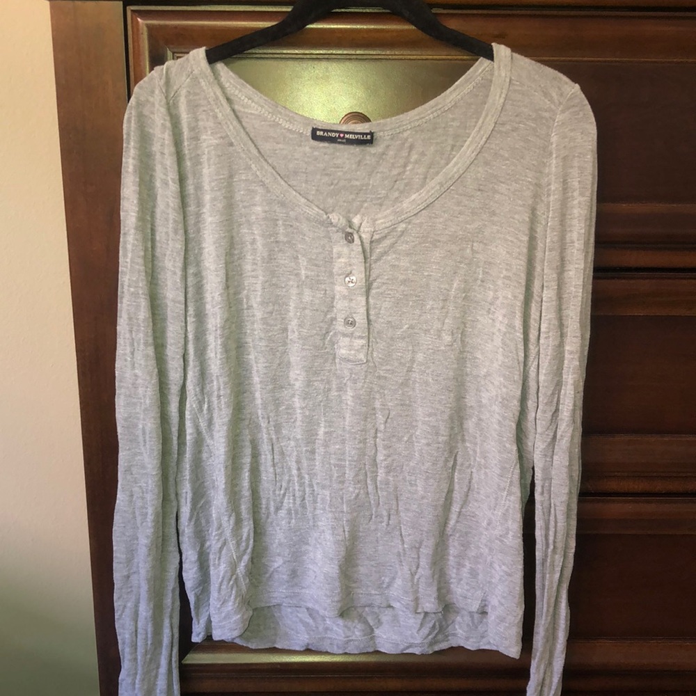 Super cute Brandy Melville top!